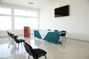 hotel holiday suites