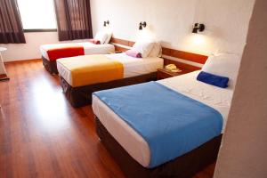 hotel holiday suites
