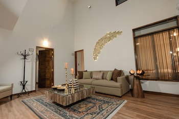 casa esmeralda by katari