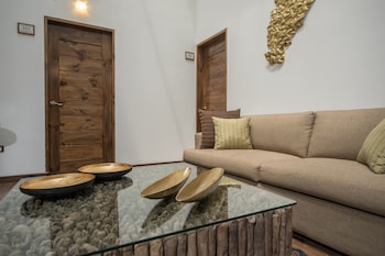 casa esmeralda by katari