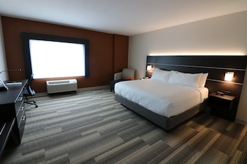 holiday inn express and suites coffeyville by ihg