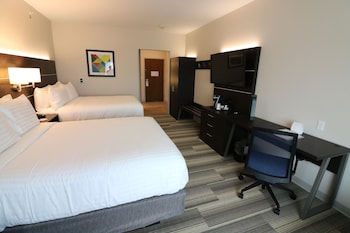 holiday inn express and suites coffeyville by ihg