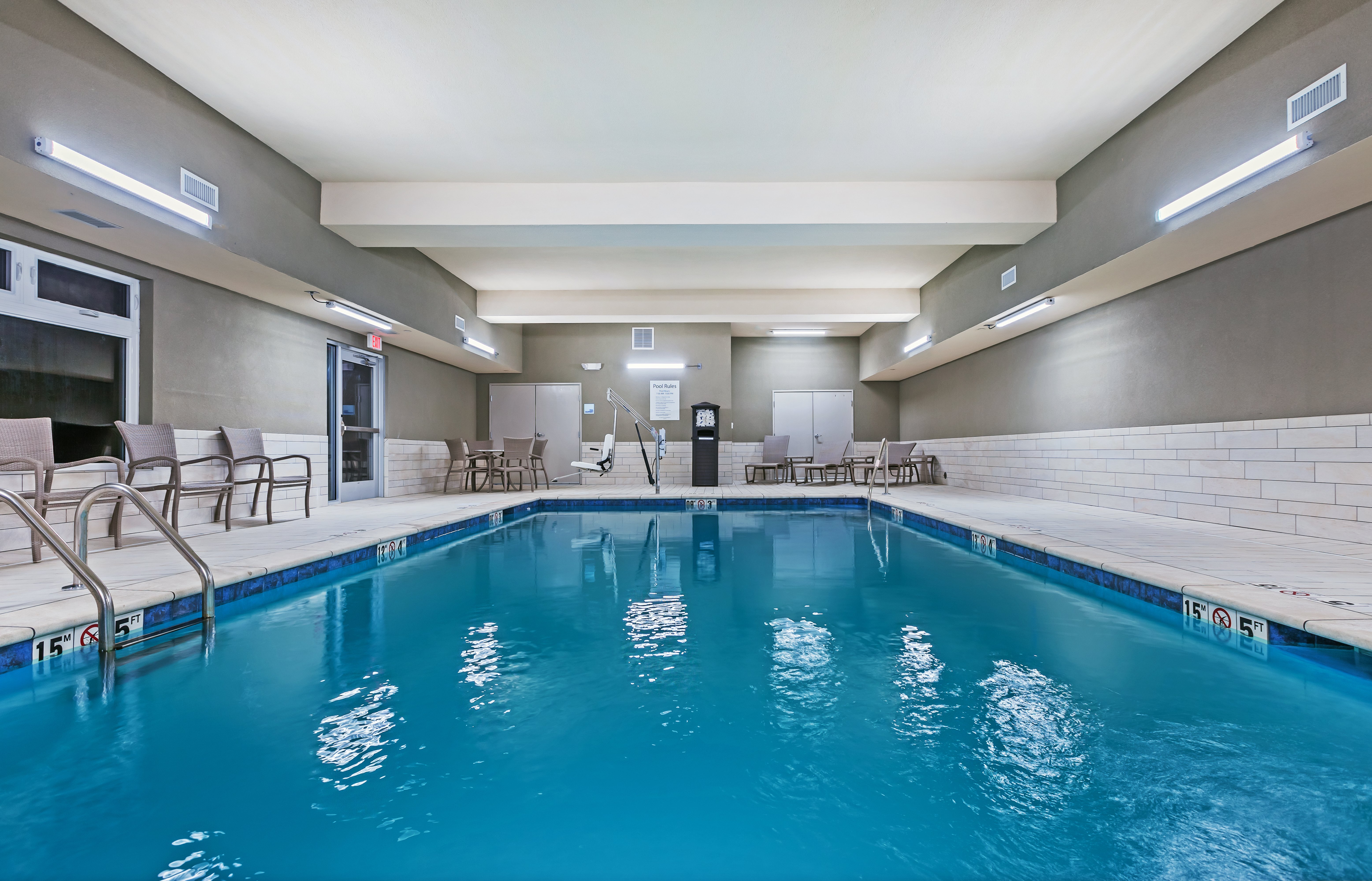 holiday inn express and suites coffeyville by ihg