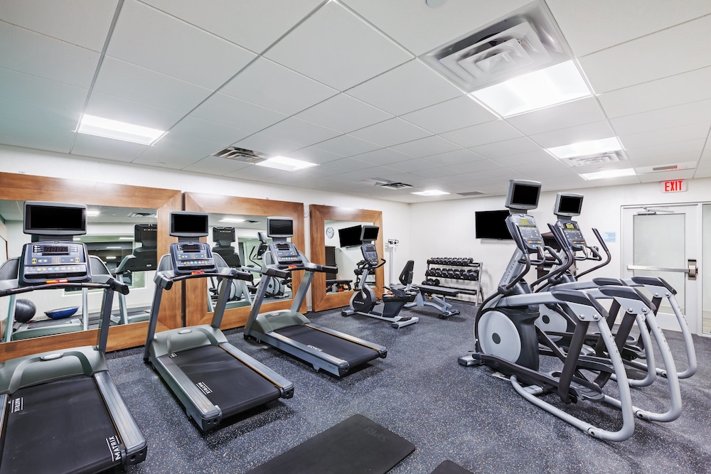 holiday inn express and suites coffeyville by ihg