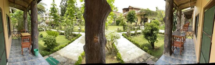 traveller jungle camp