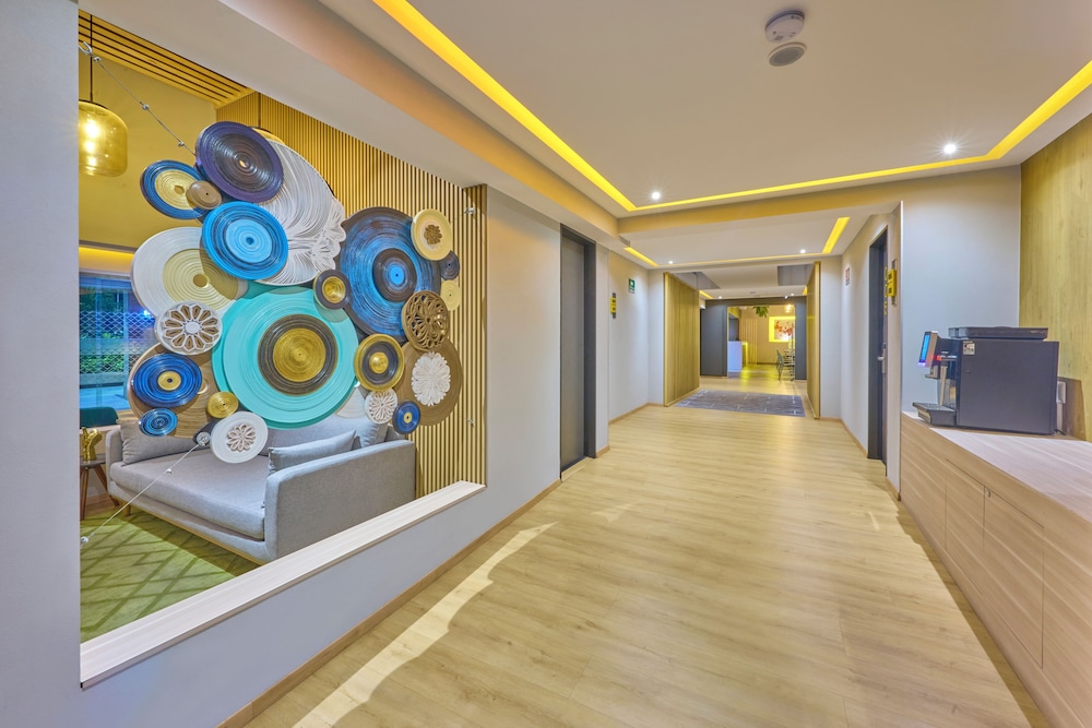 kali la raza mexico city