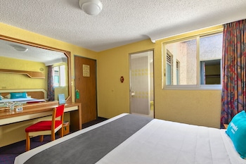 kali la raza mexico city