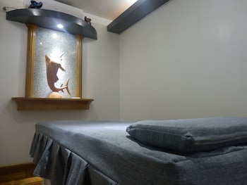 the hideaway hotel