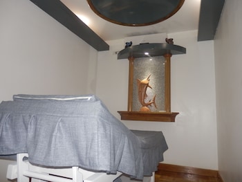 the hideaway hotel