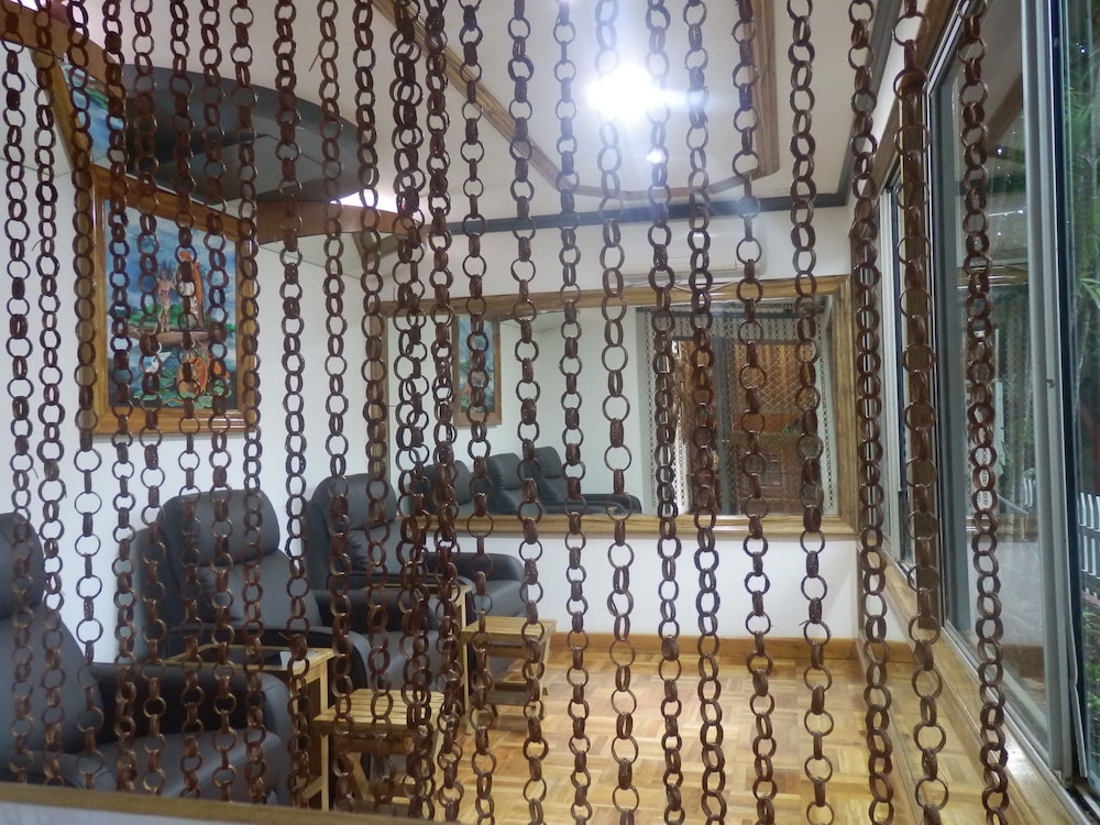 the hideaway hotel