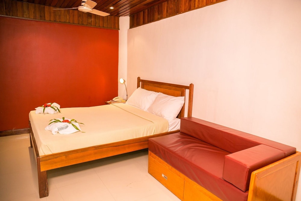the hideaway hotel