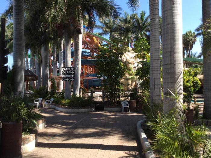 hotel y parque acuatico la caldera