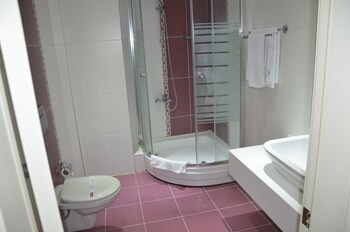 grand ahos hotel and spa