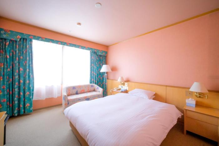 yuzawa royal hotel