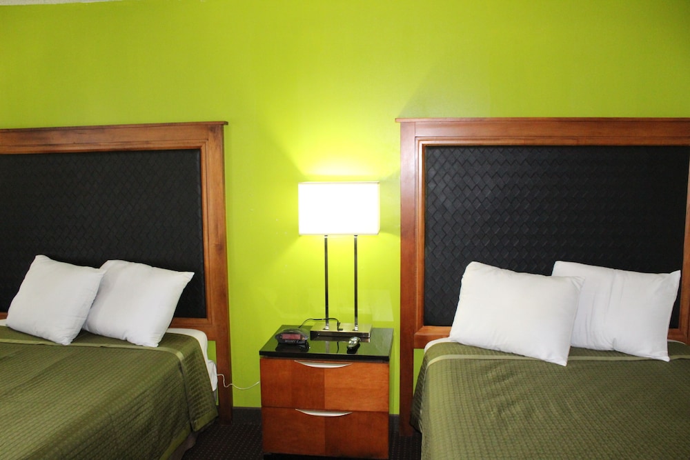 spark by hilton roanoke airport