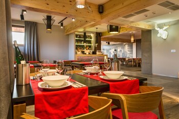 hotel kopieniec fizjo med and spa