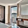 heron live hotel
