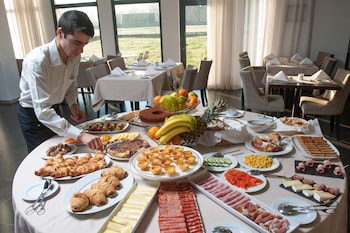 hotel parque serra da lousa