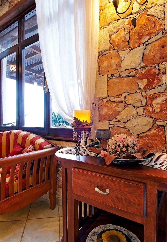 areti hotel
