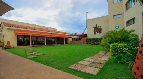 hotel le pelican