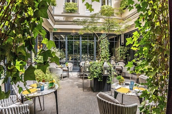 le burgundy paris