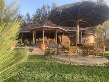 ruhondo beach resort