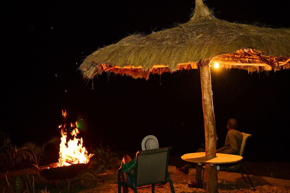 ruhondo beach resort
