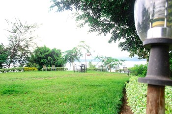 ruhondo beach resort