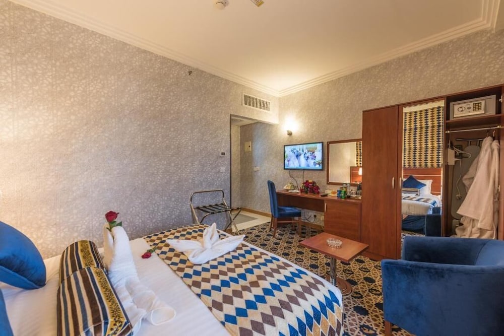 nusk al madinah hotel