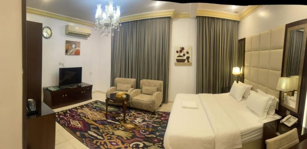 al andalus tolen hotel