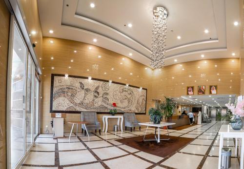 golden garden al corniche hotel