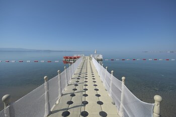 venus thermal boutique