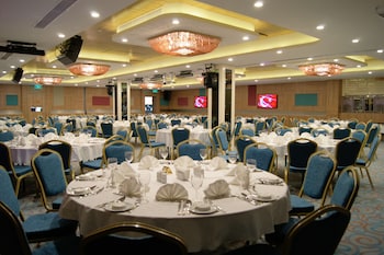 venus thermal boutique