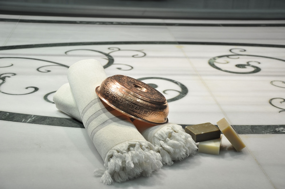 venus thermal boutique