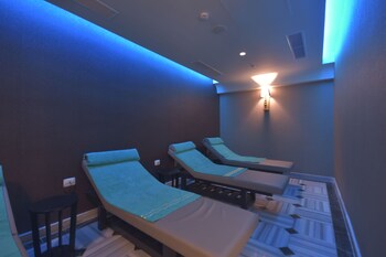 venus thermal boutique