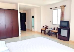 long beach hotel tuy hoa