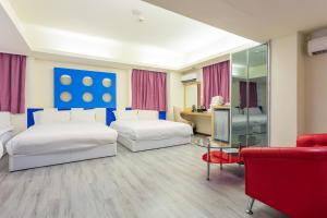 New Rise Hotel,Lingya>>Kaohsiung,3 star