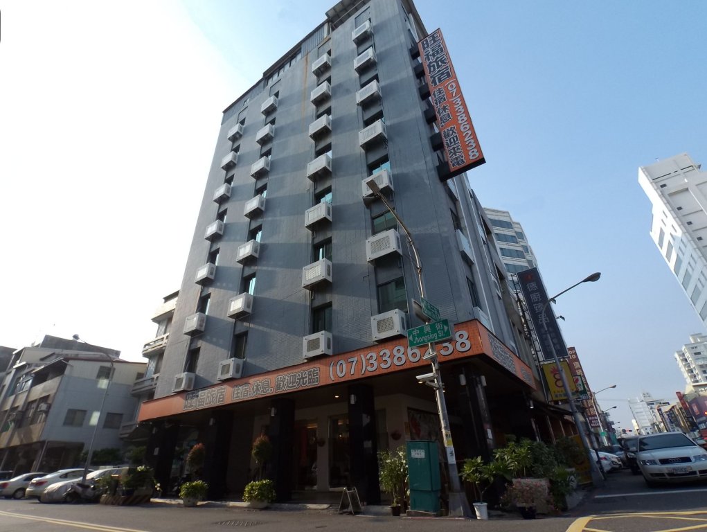 new rise hotel