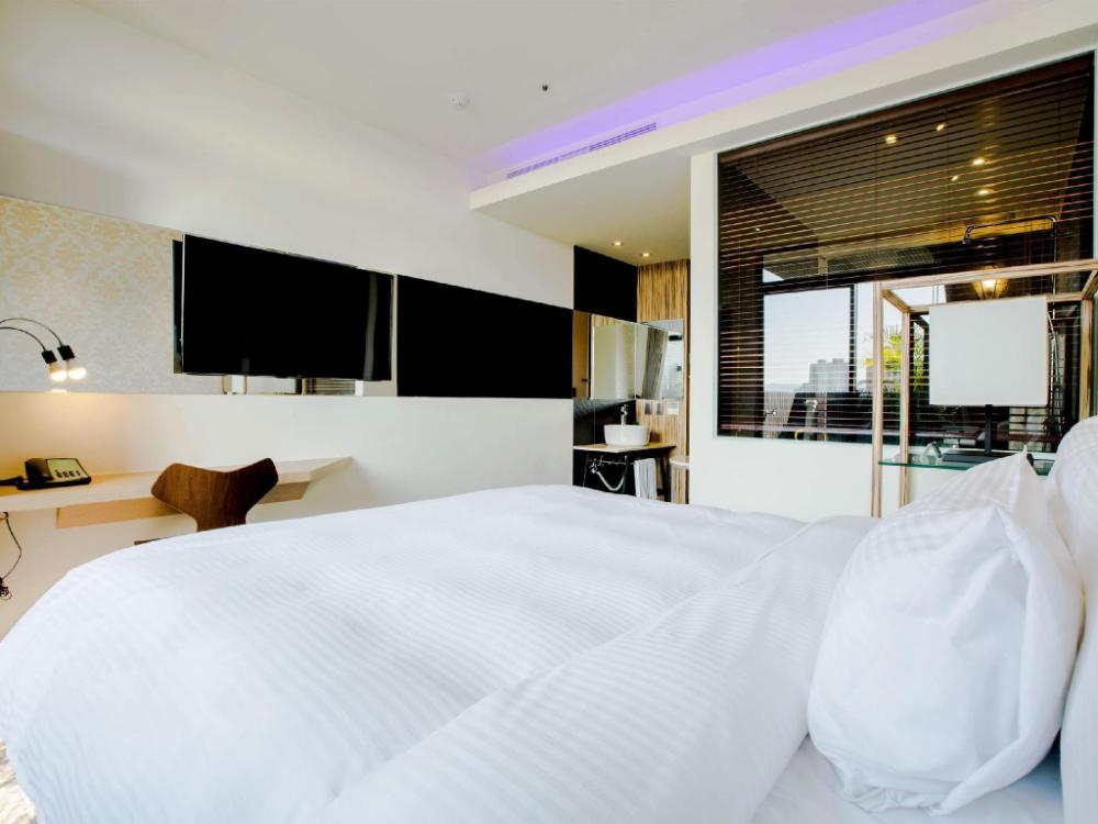 lacle hotel luzhou taipei