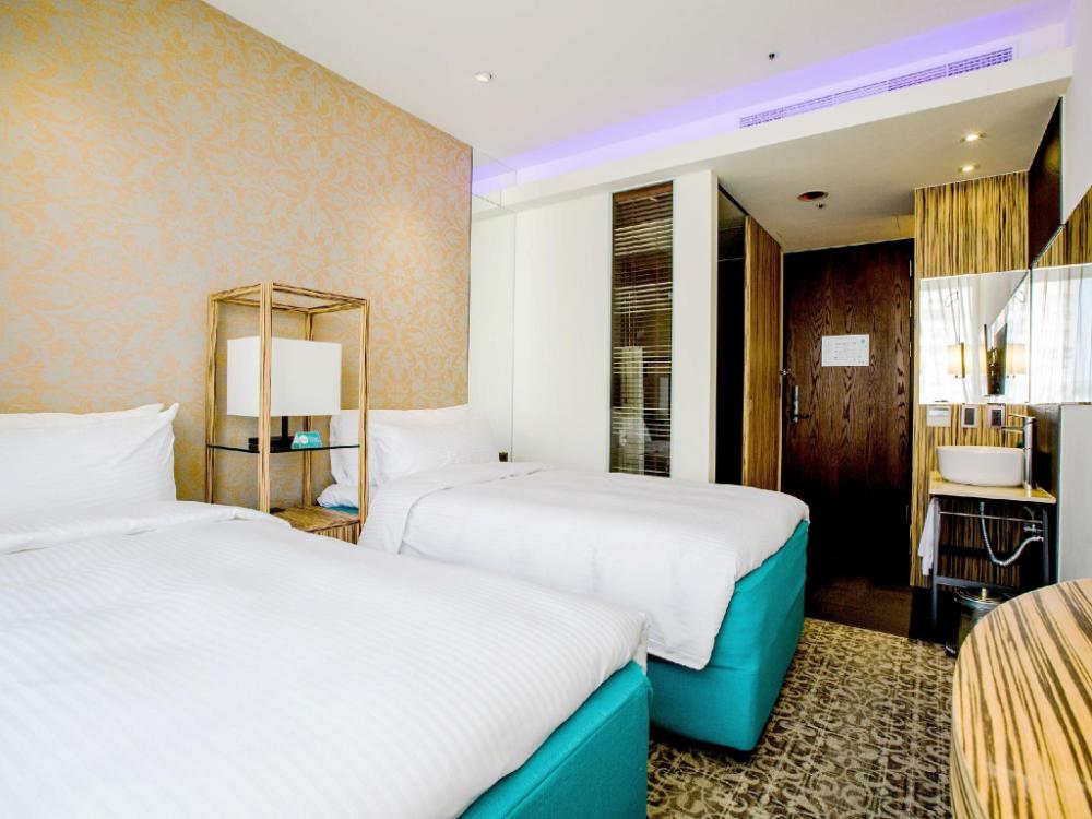 lacle hotel luzhou taipei