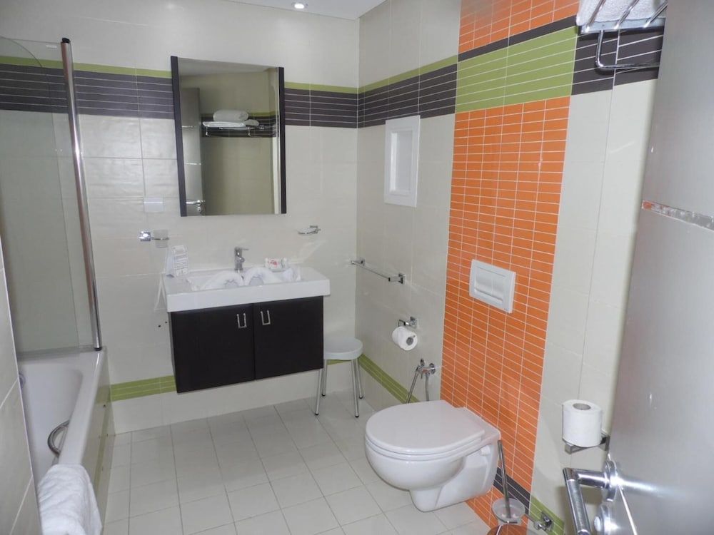 hotel marina prestige tabarka