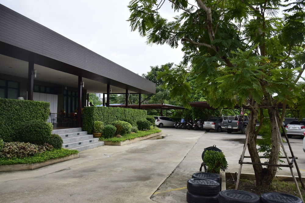 nonsi hotel phitsanulok
