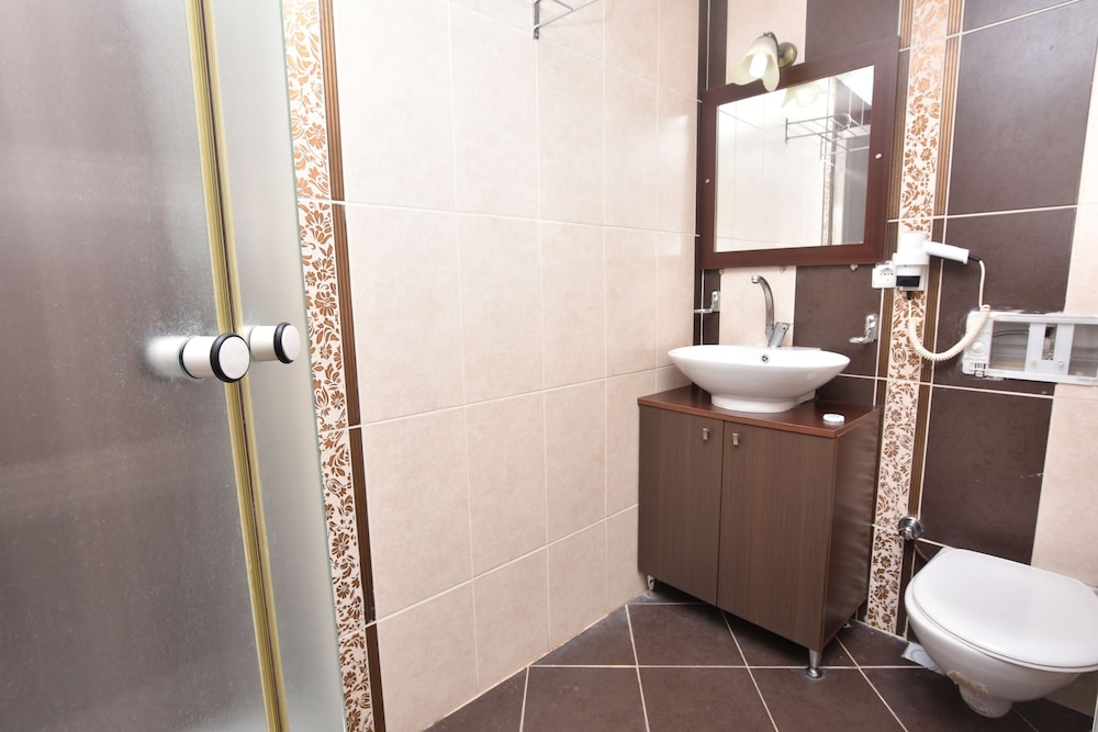uzun apart otel