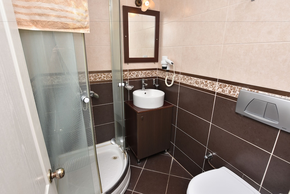 uzun apart otel