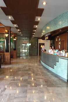 u thong hotel