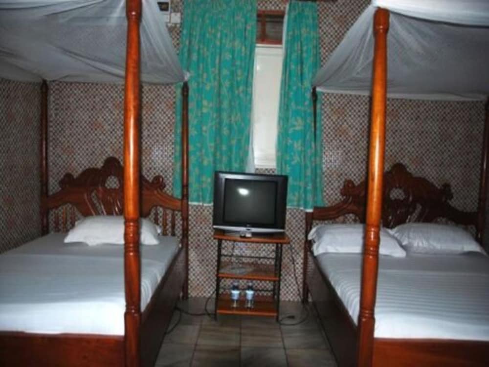 sandton hotel kasese