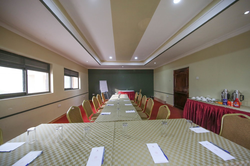 victoria forest resort