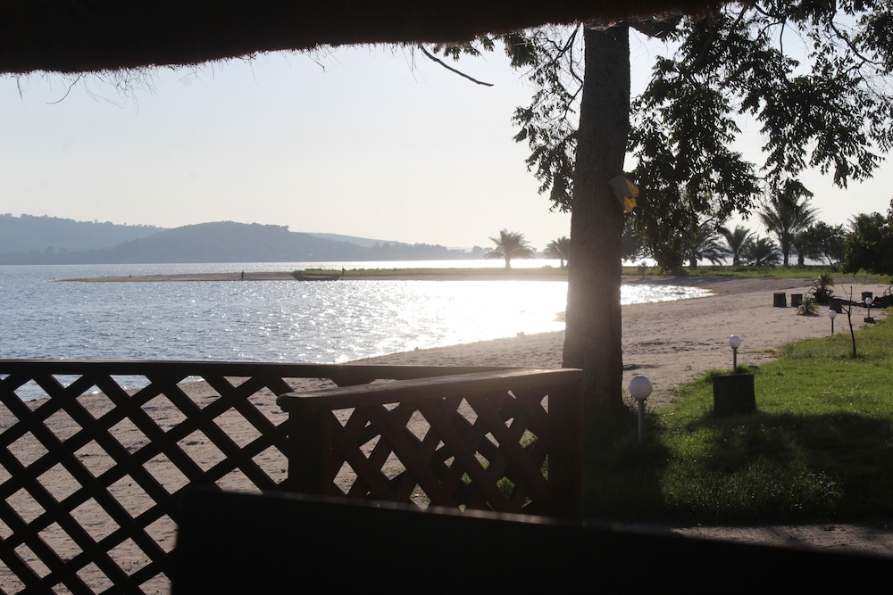 victoria forest resort