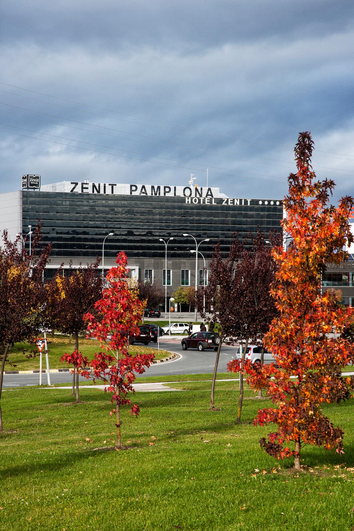 hotel zenit pamplona