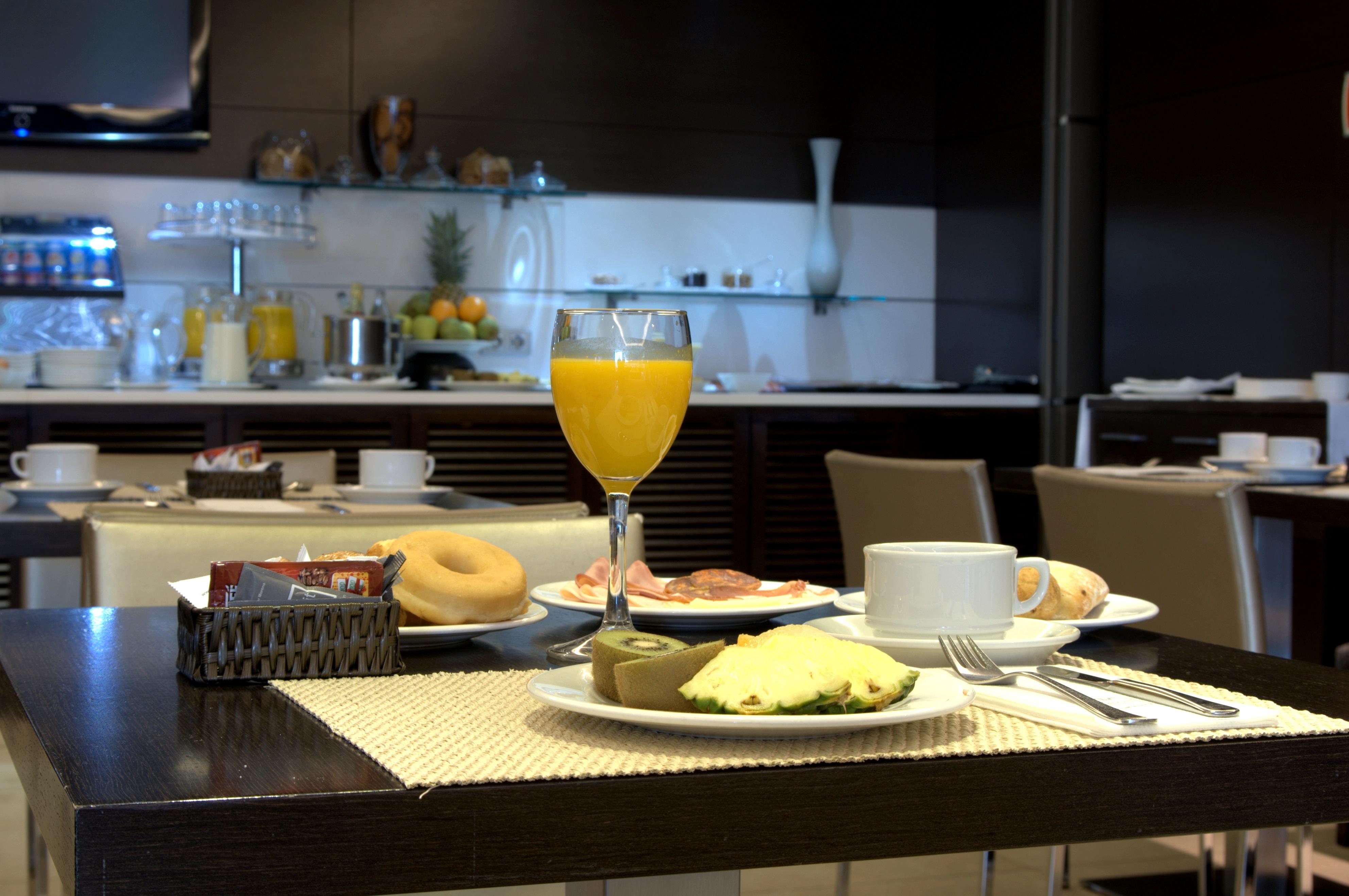 hotel zenit pamplona